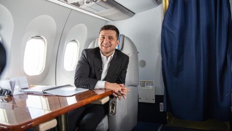 В самолёте Зеленского улучшат интернет за 32 млн грн