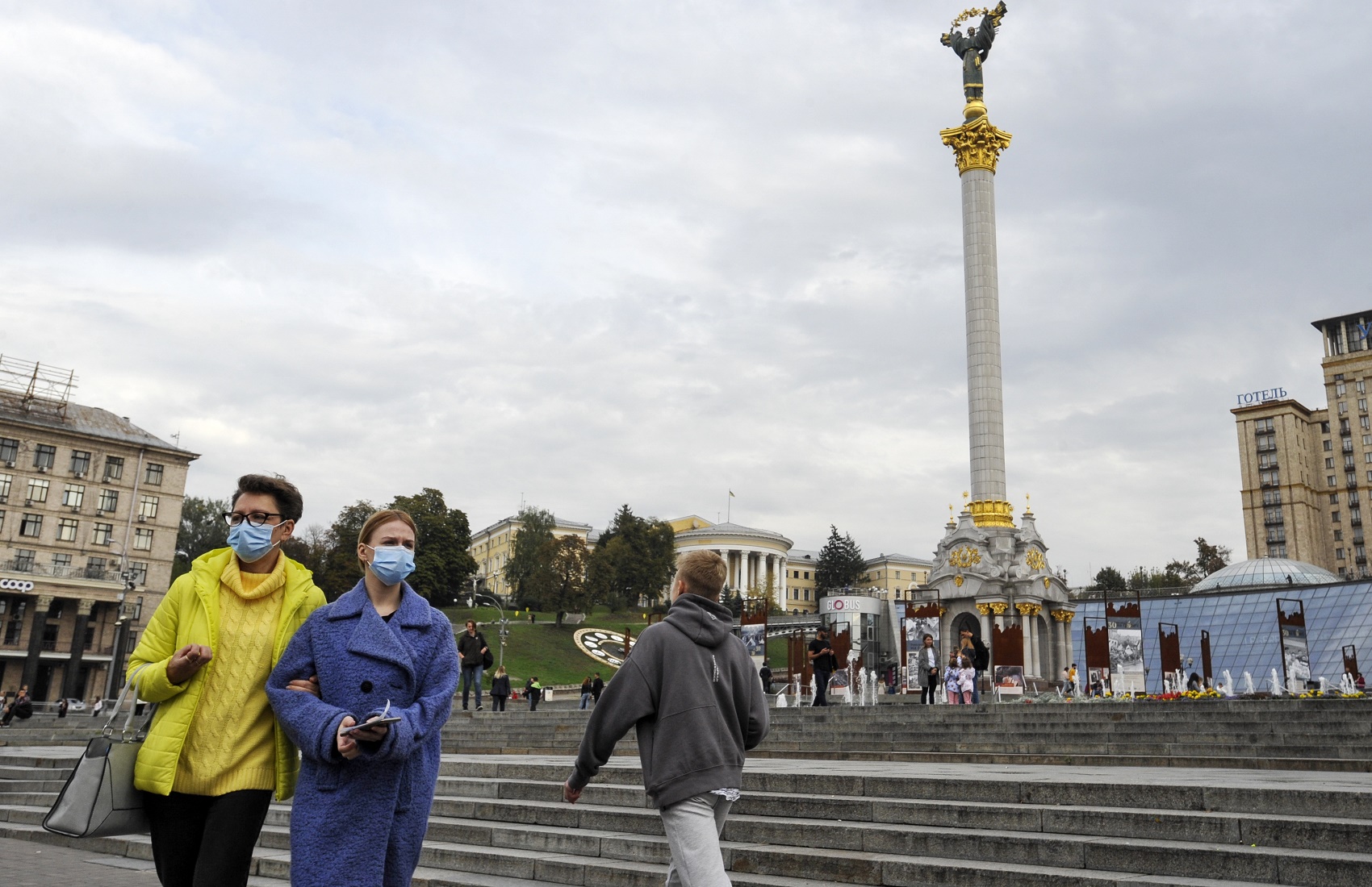 В Украине два коронавирусных антирекорда за сутки