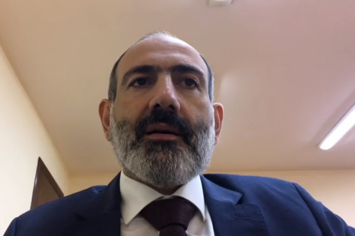 Пашинян объяснил, почему согласился прекратить войну в Карабахе