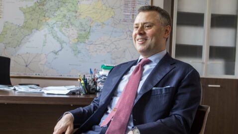 Витренко через суд требует от «Нафтогаза» 94 млн гривен премии