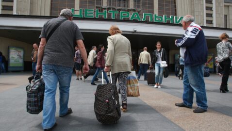 В НАН посчитали, сколько украинцев эмигрировали за 20 лет