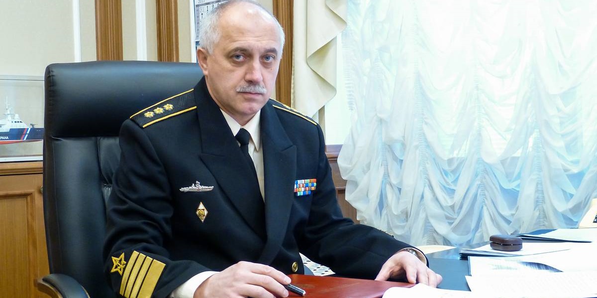 Суд разрешил задержать российского вице-адмирала за инцидент в Керченском проливе
