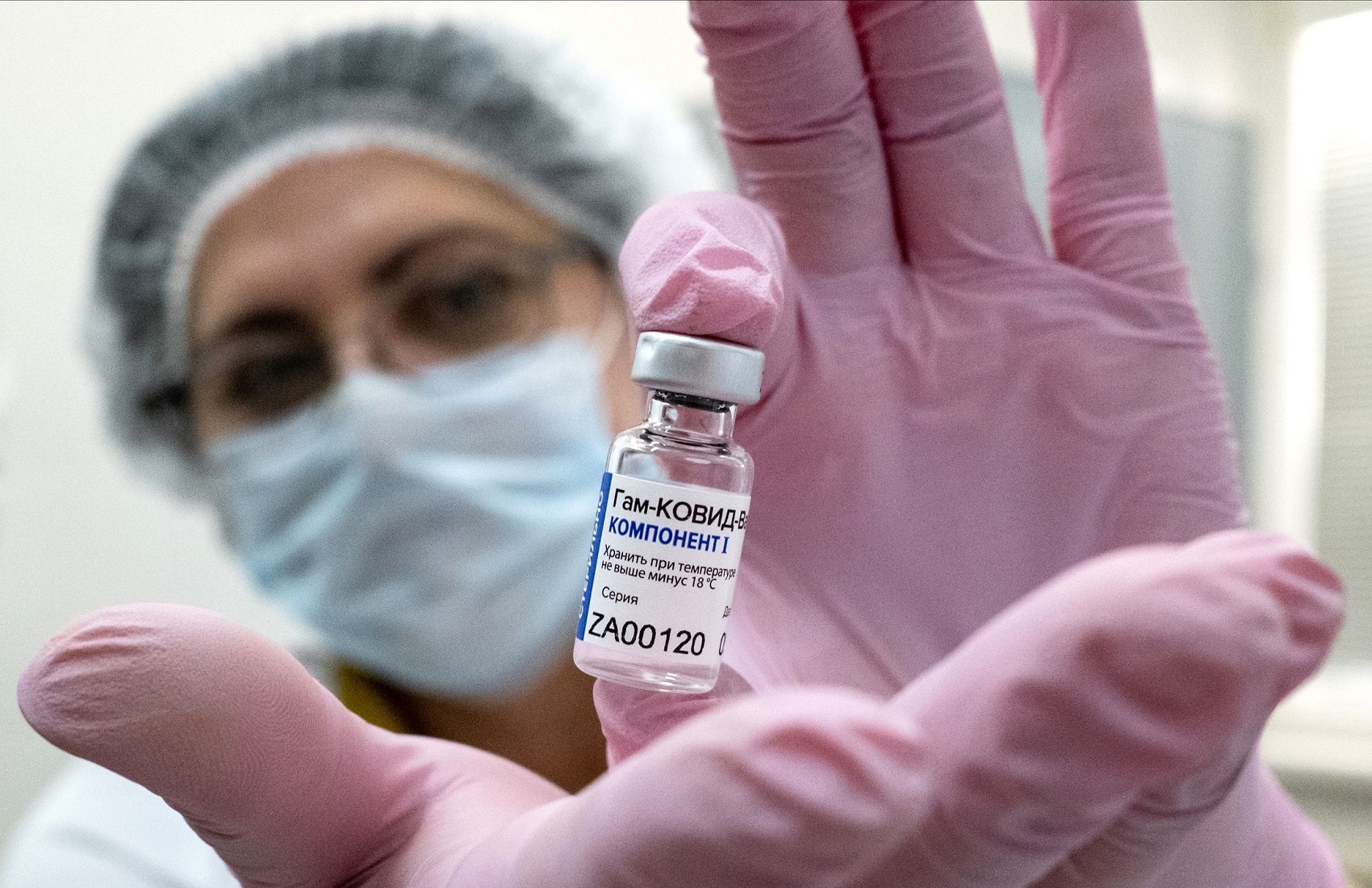В Беларуси стартовала вакцинация населения российским «Спутником V»