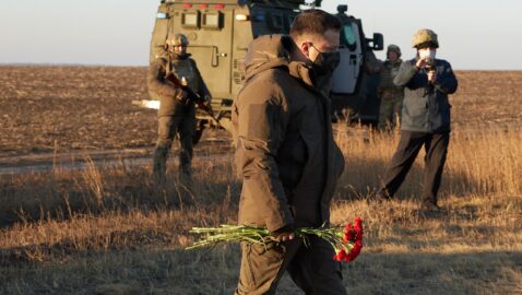 Суд обязал ГБР открыть дело против Зеленского из-за смерти бойца на Донбассе