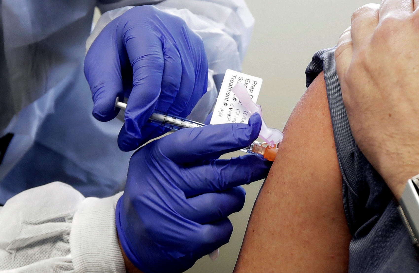 У США померли шість учасників випробувань вакцини Pfizer
