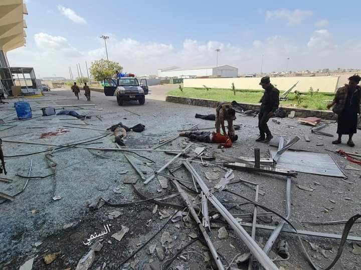 В аэропорту Йемена прогремел взрыв: минимум 27 погибших - 3 - изображение