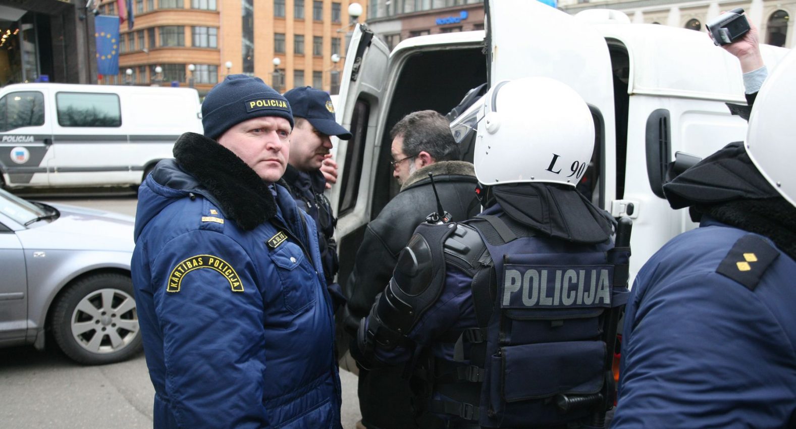 Спецслужбы Латвии провели обыски из-за возможного нарушения связанных с Украиной санкций ЕС