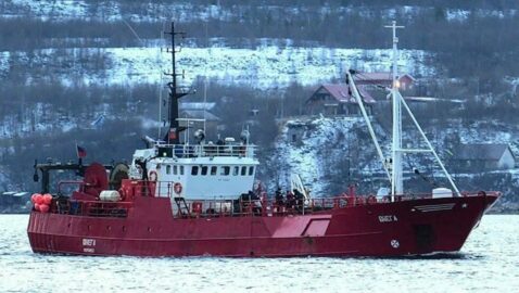 В Баренцевом море затонуло судно: пропали 17 рыбаков