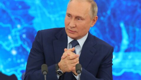 Путин о ролике Дзюбы: пусть сам в своих делах разбирается