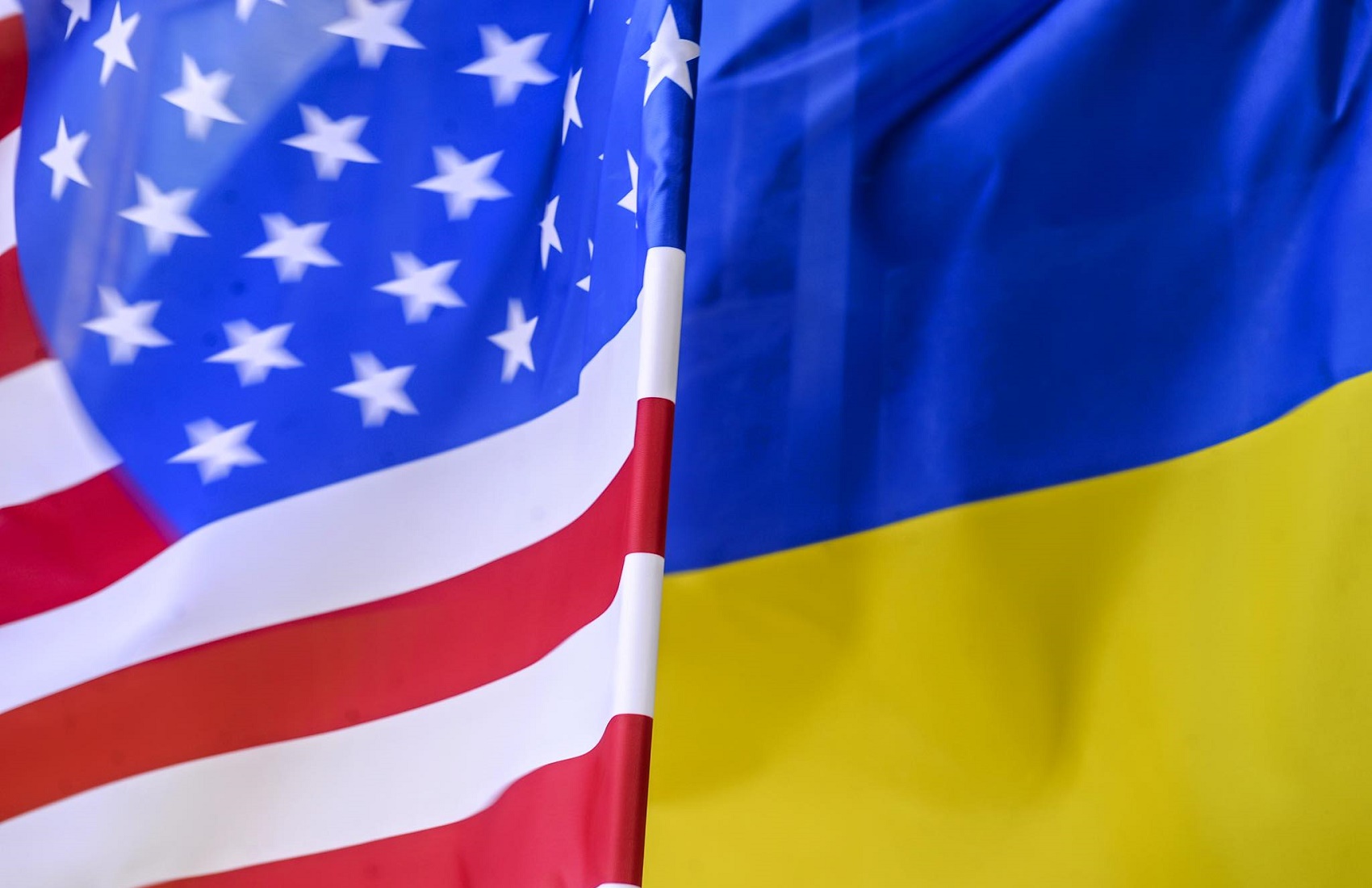 США ввели санкции против Украины из-за вмешательства в выборы