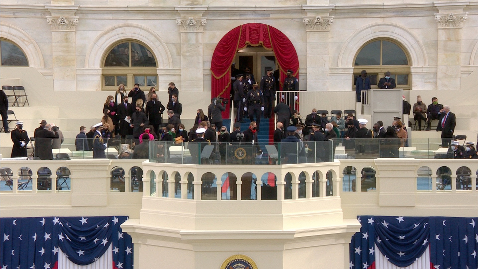 Прямая трансляция инаугурации. Состоялась церемония инаугурации первого президента США. Инаугурация президента США Капитолий. Инаугурация Джо Байдена. Инаугурация президента США В 2021.