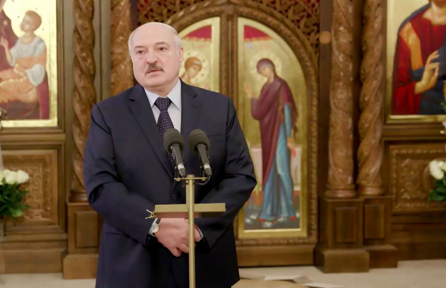 «Я же вас предупреждал»: Лукашенко высказался о протестах в США 6 января