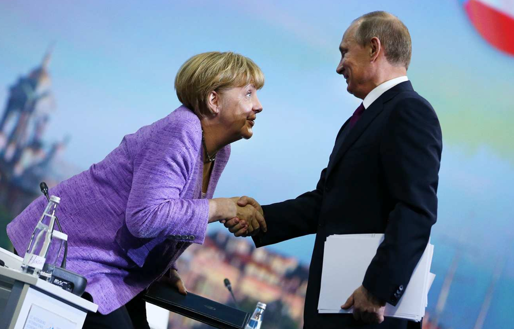 Путин и Меркель обсудили Минские соглашения и совместную вакцину против COVID-19