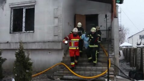 Зеленский вылетает в Харьков в связи с пожаром в доме престарелых — СМИ