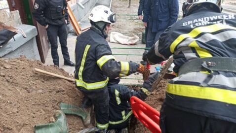 В Киеве монтажника насмерть засыпало грунтом в тоннеле