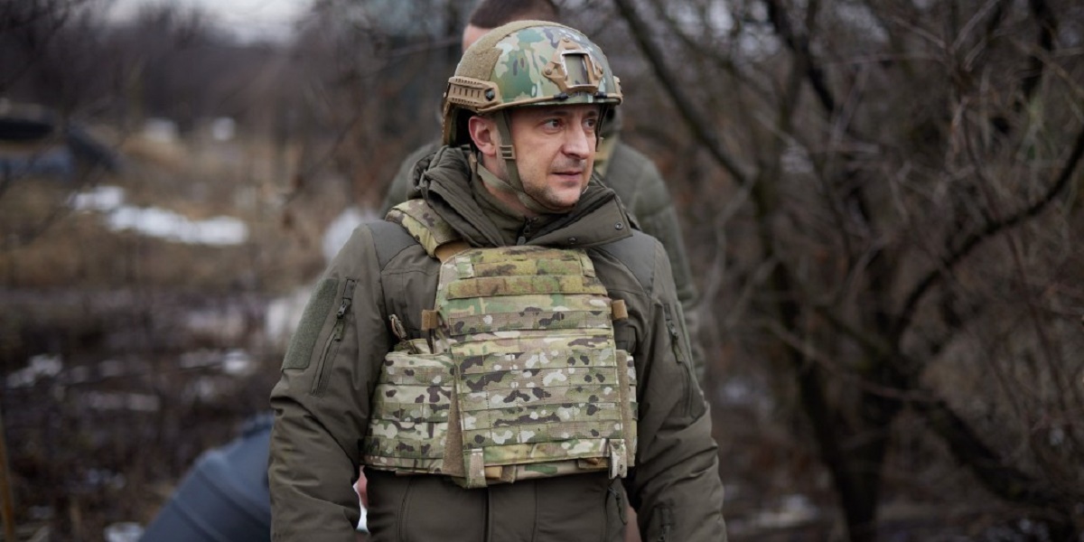 Зеленский отправил высшее военное руководство на Донбасс