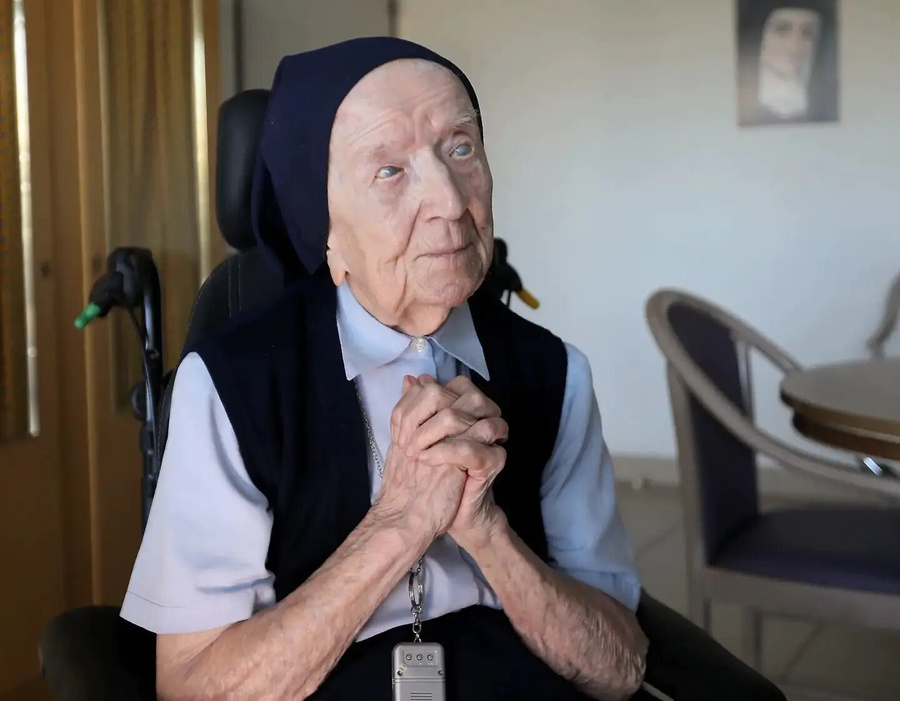 116-летняя монахиня из Франции победила коронавирус накануне Дня рождения
