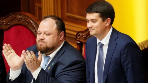 Зеленский хочет заменить Разумкова на Стефанчука — СМИ