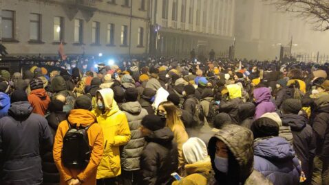 Сторонники Стерненко объявили бессрочную акцию протеста на 27 февраля