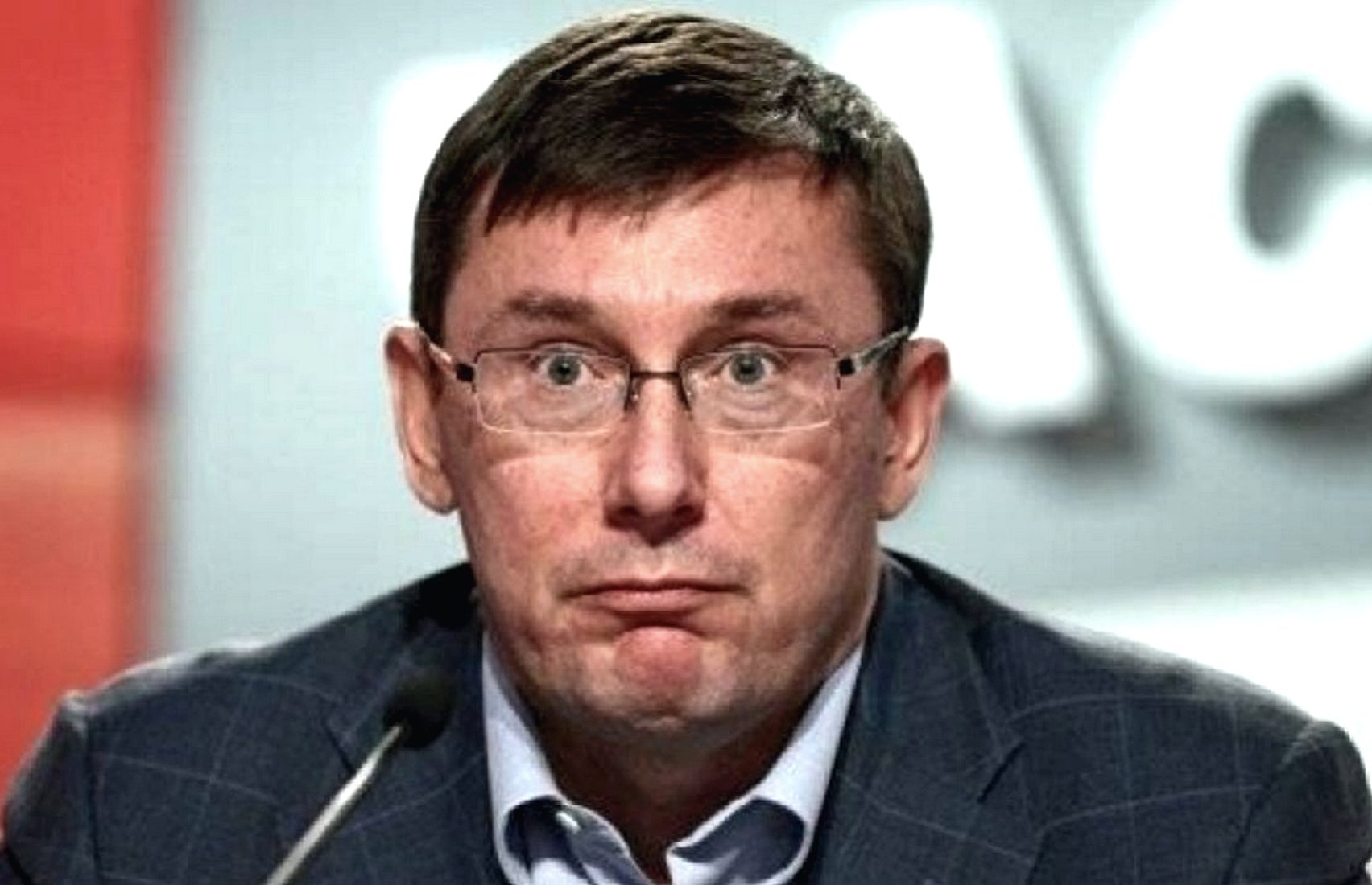 Юрий Луценко будет вести телешоу на канале Порошенко — СМИ