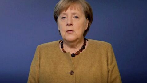 Меркель пообещала новые санкции властям Беларуси