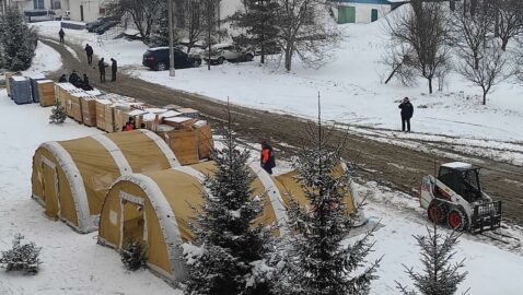 На Прикарпатье разворачивают палаточный госпиталь из-за вспышки коронавируса