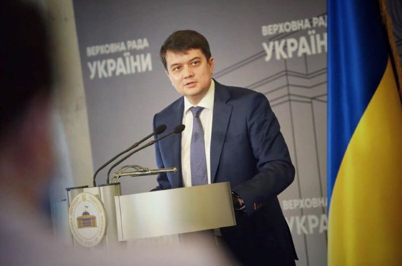Разумков ответил Кравчуку о референдуме по Крыму и Донбассу