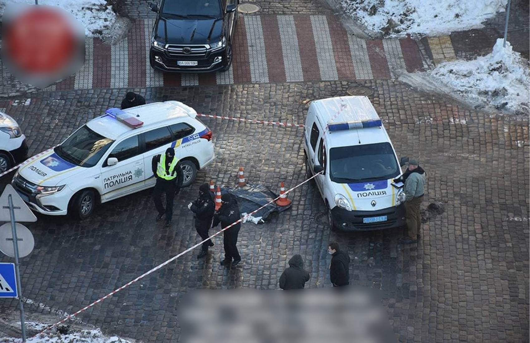 В Киеве водитель на переходе избил пешехода до смерти и уехал (видео)