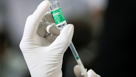 В Украине зарегистрировали первую вакцину от коронавируса