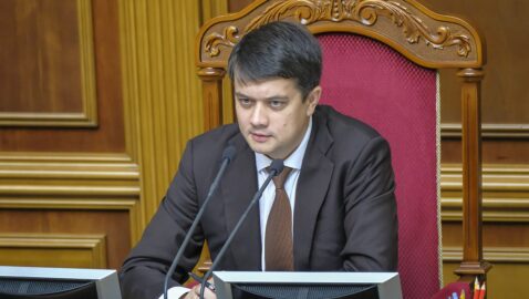 Разумков выступил против двойного гражданства в Украине