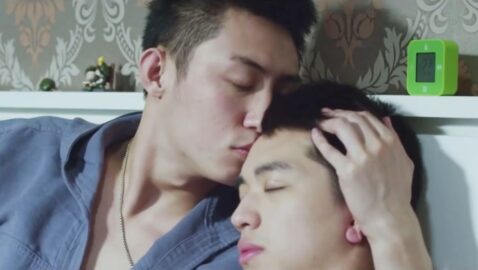 В Китае суд признал гомосексуальность психическим расстройством