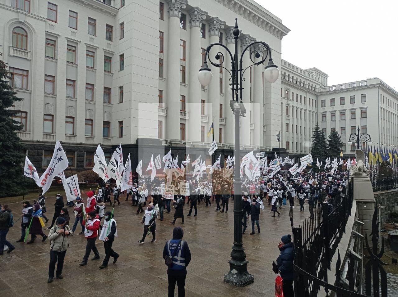 Акция SaveФОП: предприниматели заблокировали улицу Грушевского