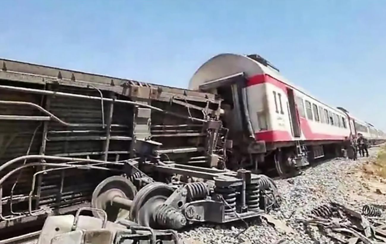 Более 30 человек погибли при столкновении поездов в Египте (видео)