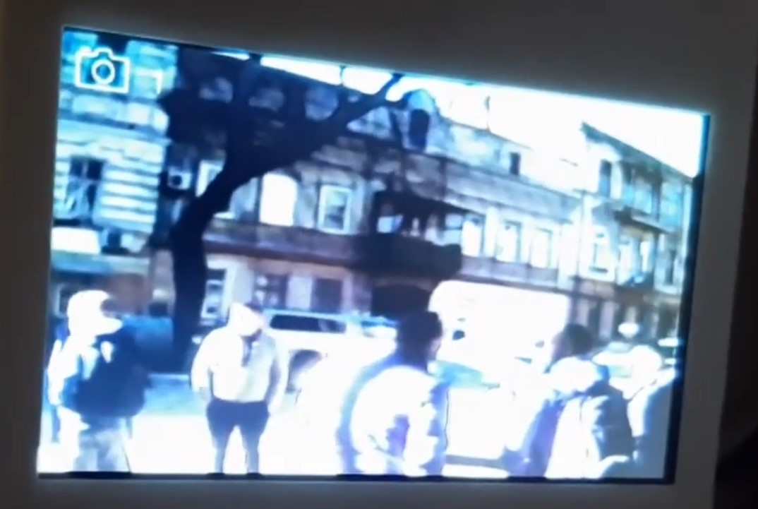 Одесский офис Партии Шария попытались атаковать несколько десятков нападающих