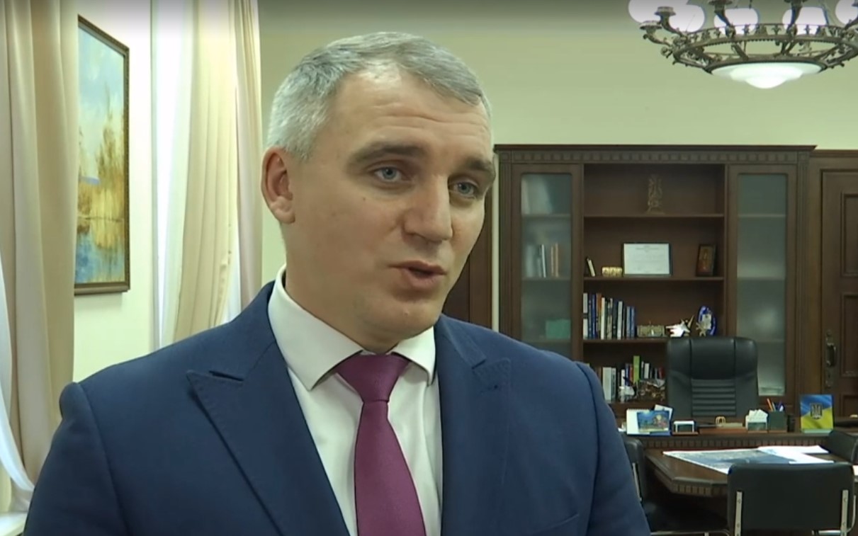 Мэр Николаева объяснил свою идею о лишении бесплатного лечения тех, кто не хочет прививаться
