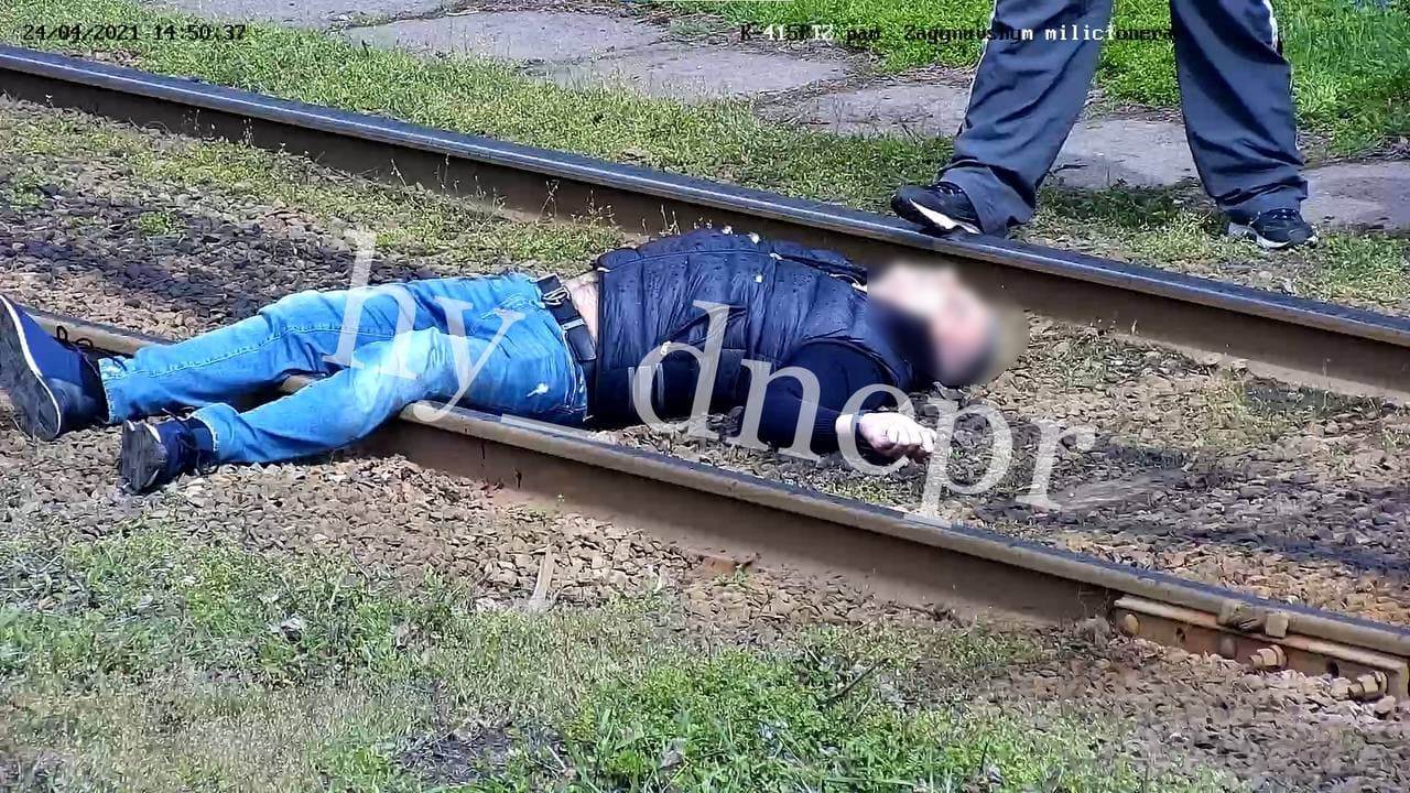 В центре Днепра киллер застрелил мужчину (видео) - 2 - изображение