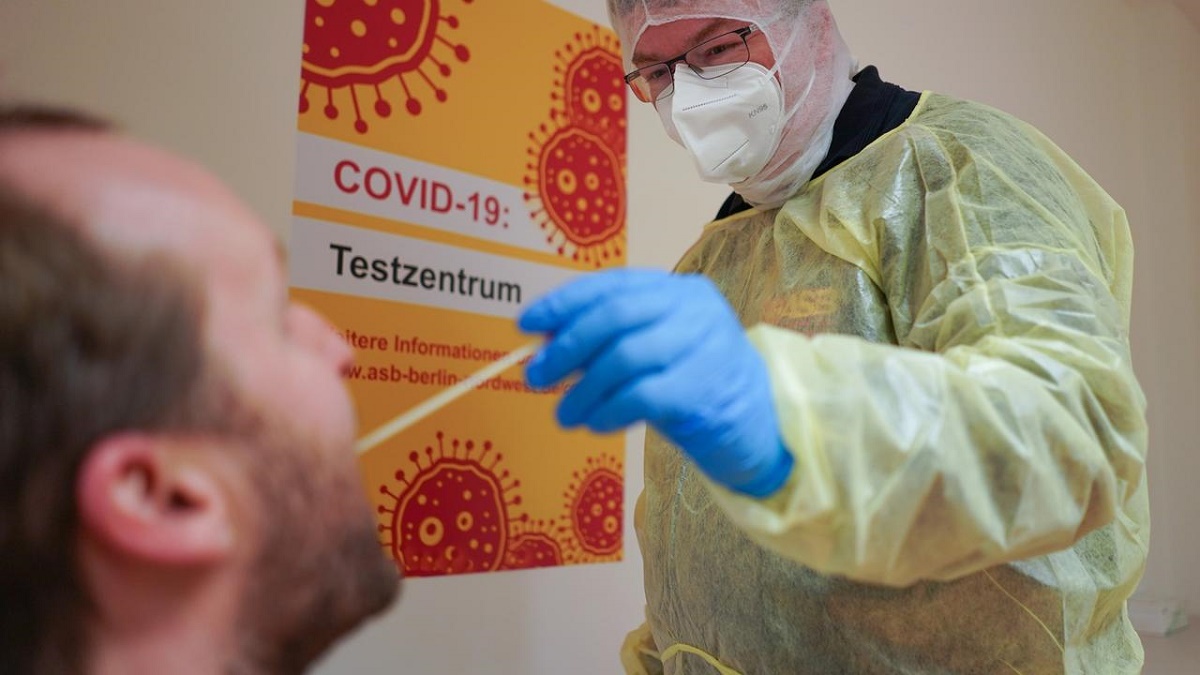 В Германии вакцинированные от коронавируса получат привилегии
