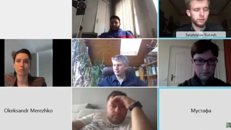 Вован и Лексус обсудили Крым с депутатами Рады и заставили их петь гимн (видео)