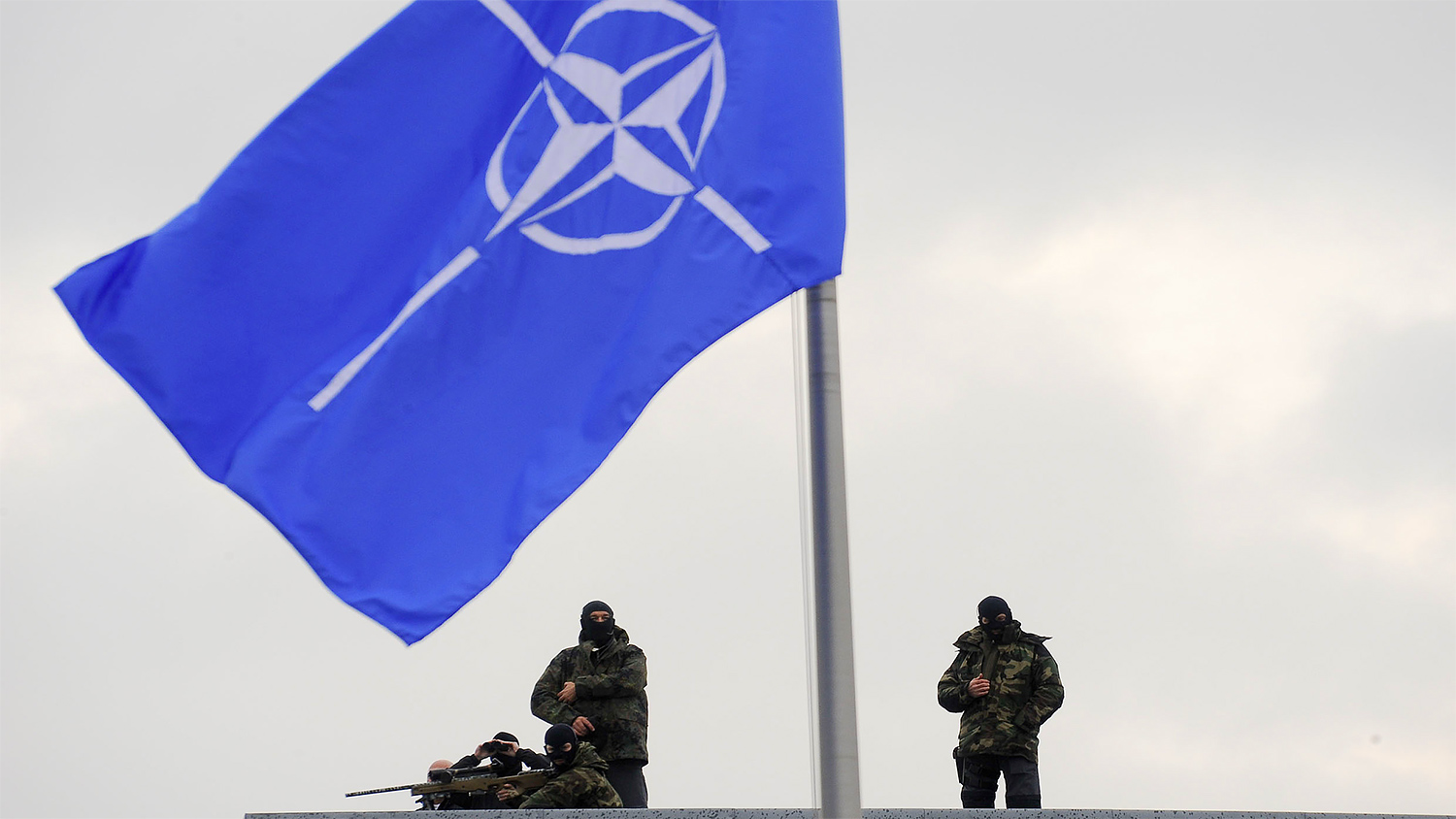 В НАТО поддержали Чехию в расследовании против России