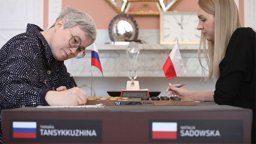 В Польше извинились за снятие российского флага во время партии на чемпионате мира по шашкам
