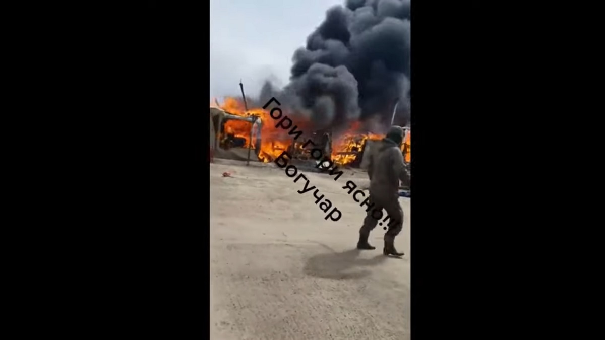 В СМИ сообщили о пожаре в военном лагере РФ на границе с Украиной (видео)