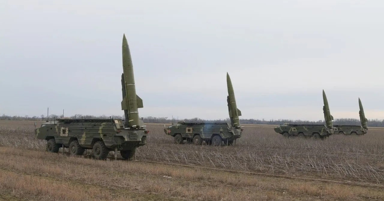 ВСУ провели учения, применив ракетные комплексы «Точка-У» у границы с Крымом (видео)