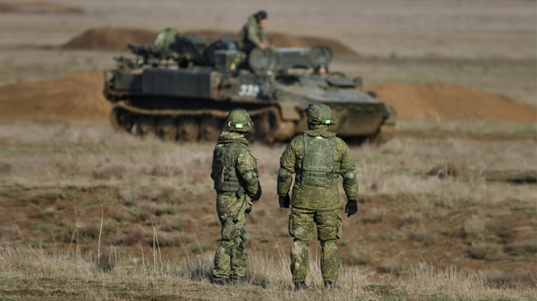 Россия не объяснила Украине причины стягивания войск у границы