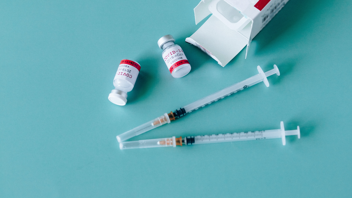 Украина заменит индийскую вакцину от COVID-19 корейской