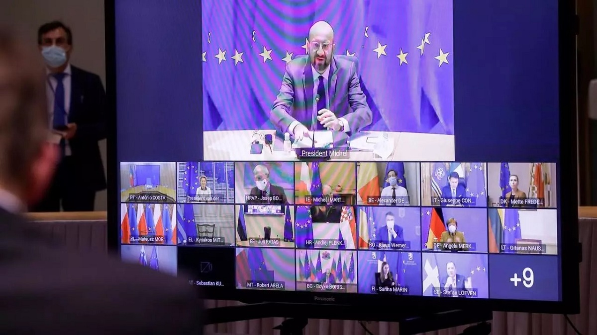 Лидеры стран ЕС провели экстренный саммит по Беларуси: о чём договорились