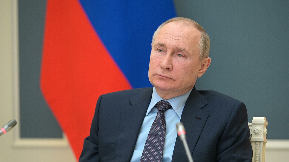 Путин отреагировал на стрельбу в гимназии Казани