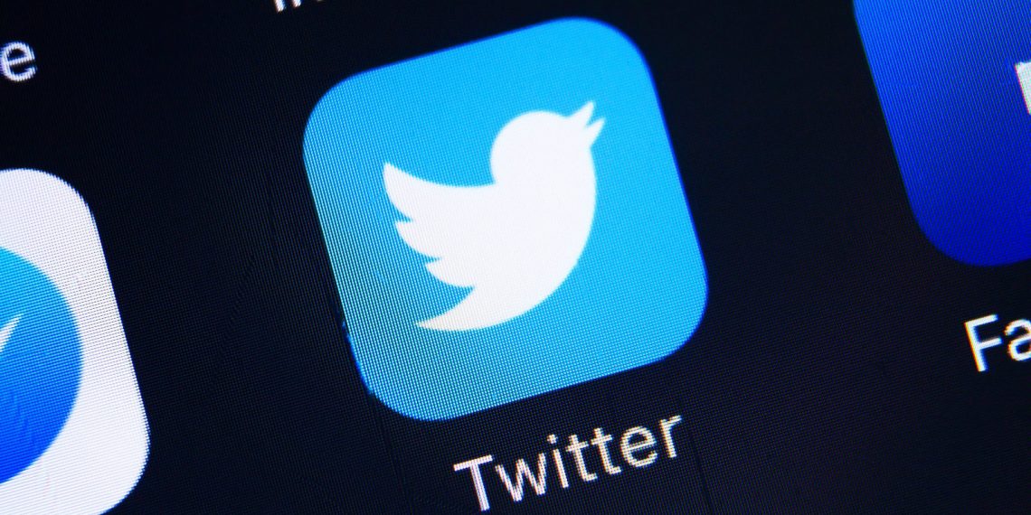 Twitter тестирует платную подписку: появились новые функции