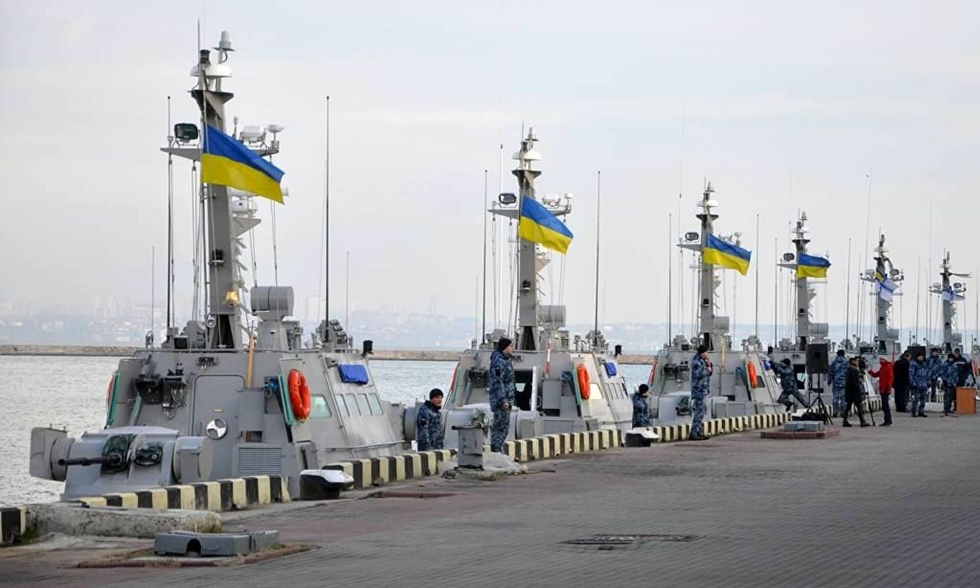 В Китае оценили перспективы украинских военно-морских баз на Азовском море