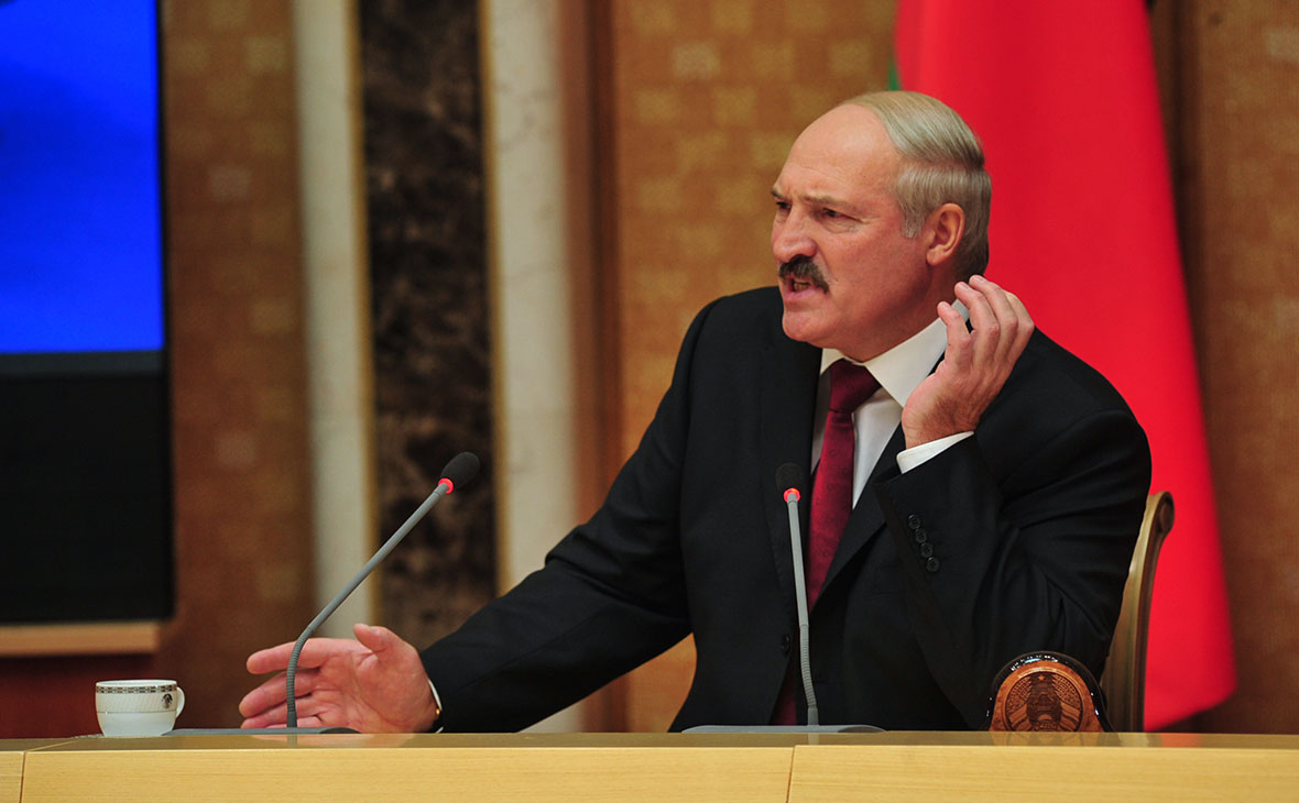 Белорусская оппозиция подаёт в Гаагу материалы на Лукашенко