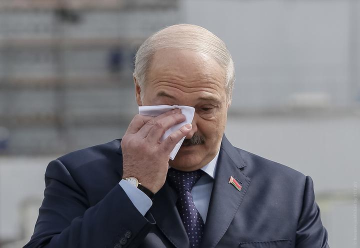 Лукашенко согласен на перевыборы президента — одновременно с Байденом